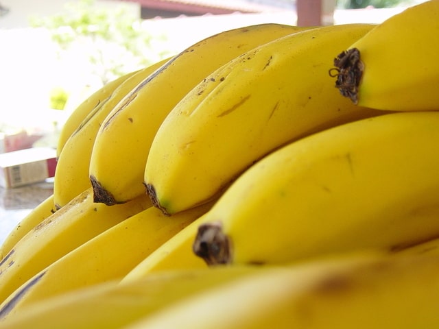 Какие продукты полезны для сердца и сосудов женщин для разжижения крови?